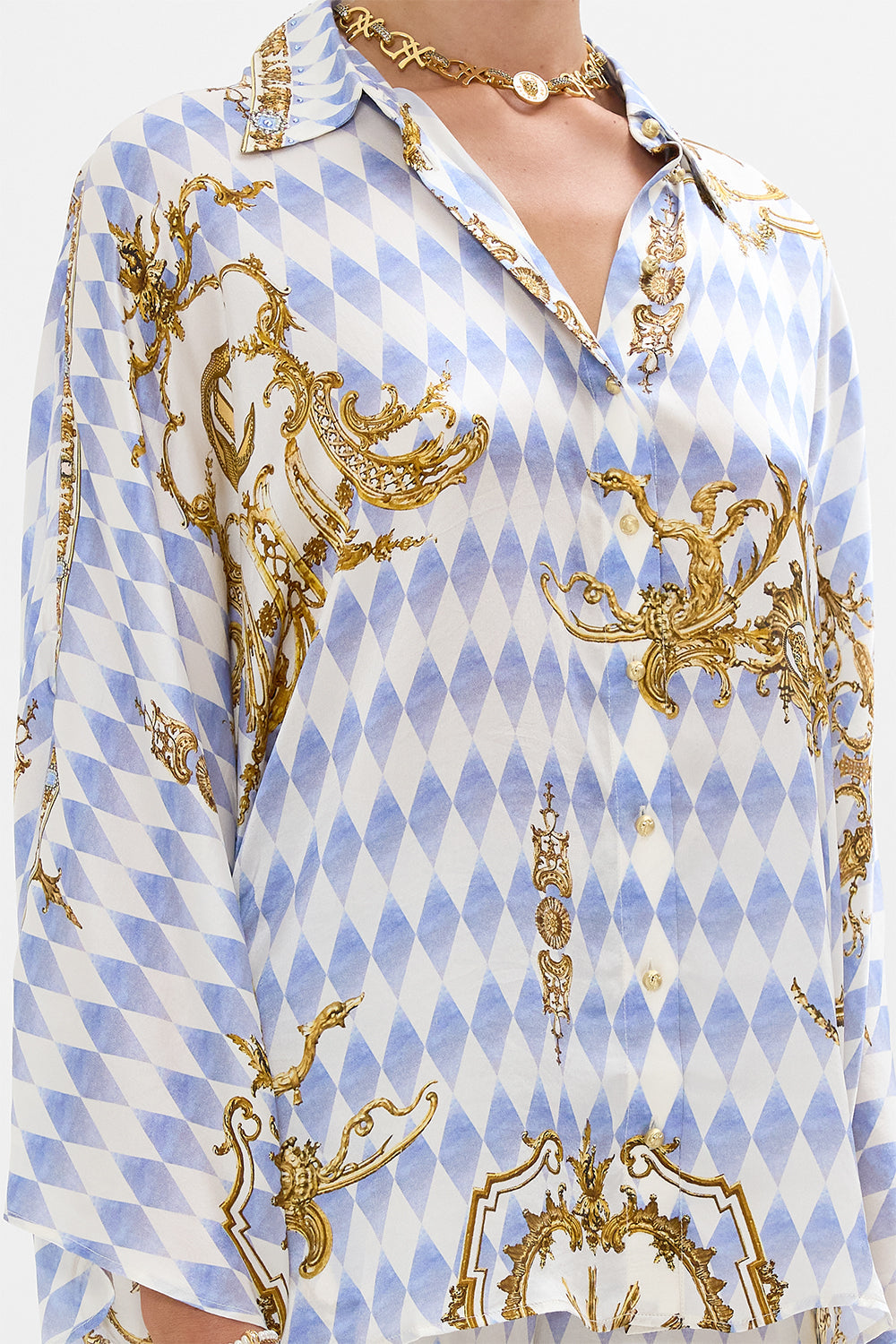 The CAMILLA WIDE SLEEVE BLOUSE THRONE GAMES in our  print.