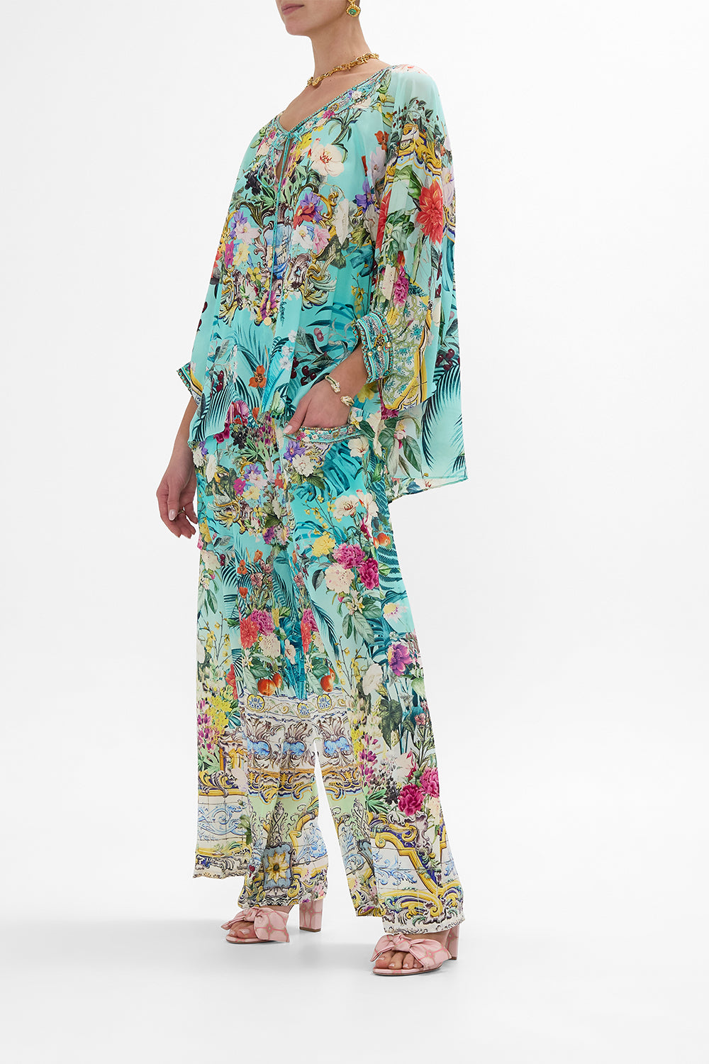 RAGLAN SLEEVE BLOUSE WITH CUFF GARDENS OF QUELUZ