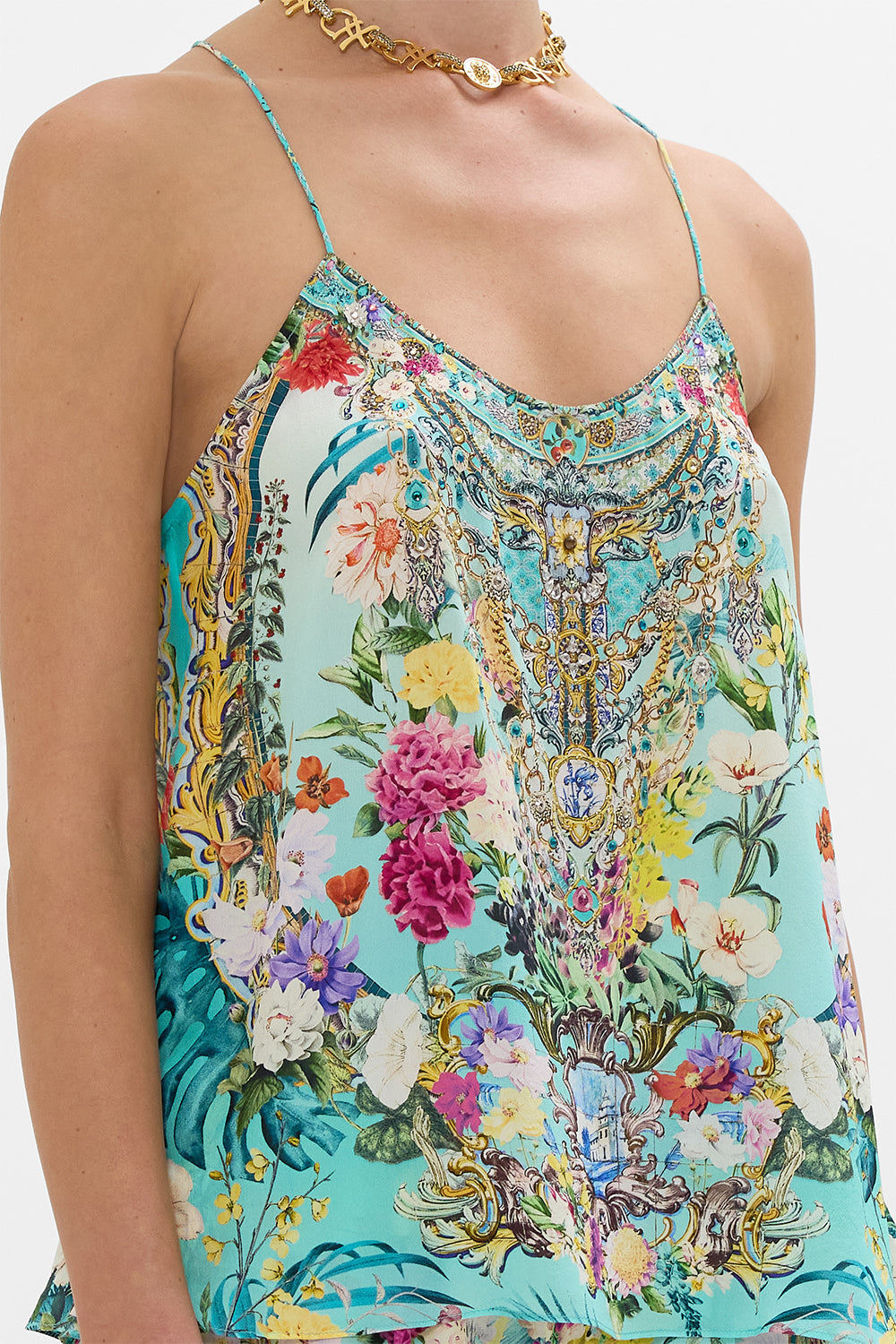 T BACK SHOESTRING TOP GARDENS OF QUELUZ