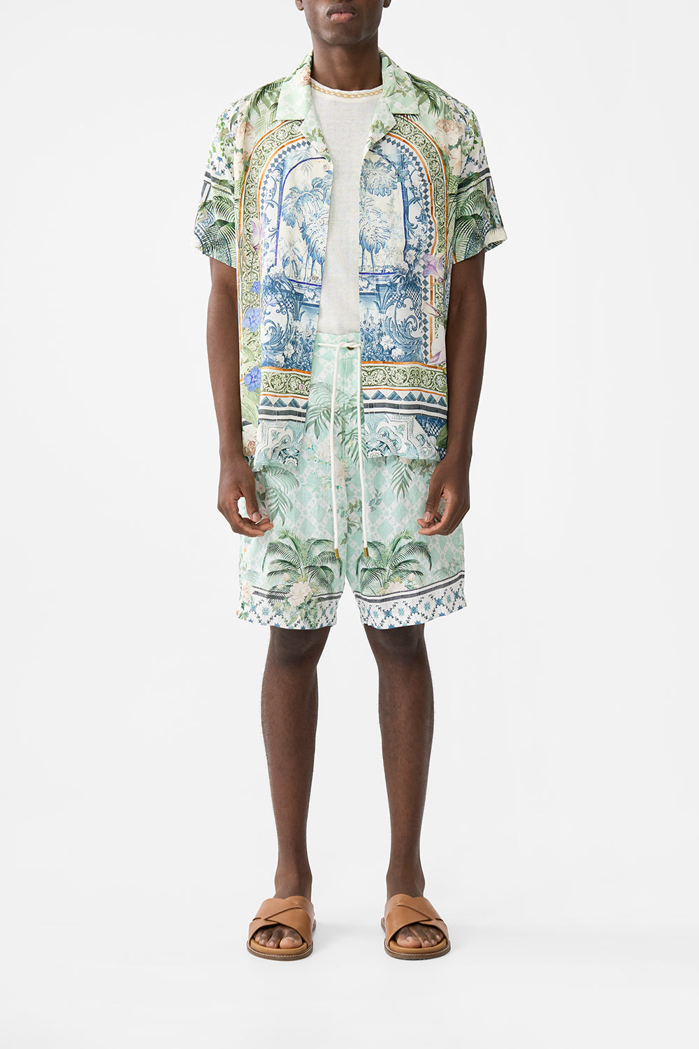 MID LENGTH WALK SHORT JARDIM PARTY