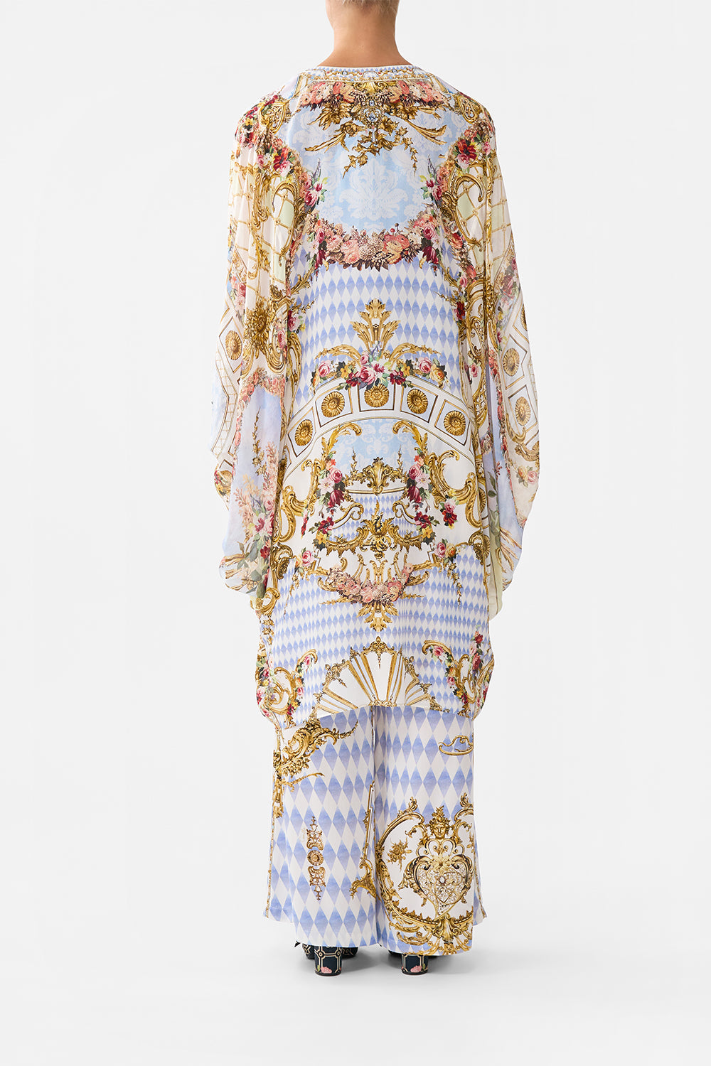 DRAMATIC SLEEVE COCOON LAYER THRONE GAMES