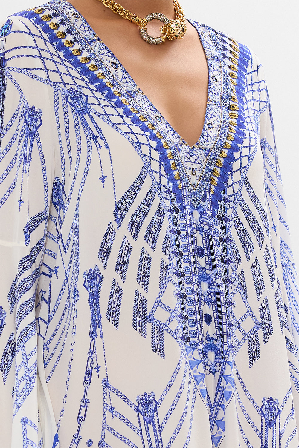 V-NECK FLARED SLEEVE MINI DRESS DANCING WITH DAYLIGHT