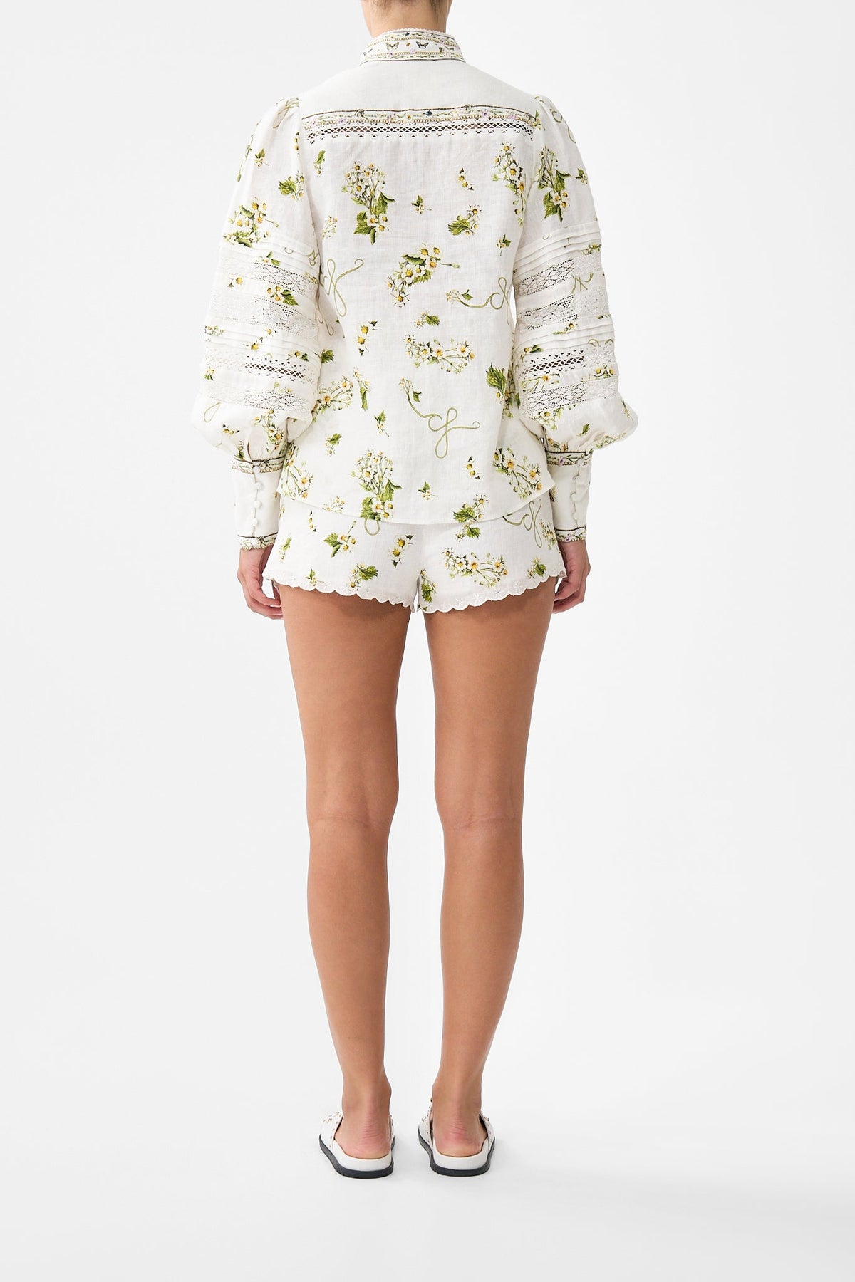 The CAMILLA Buttoned Collar Blouse With Blouson Sleeve in our Botanical Utopia print.