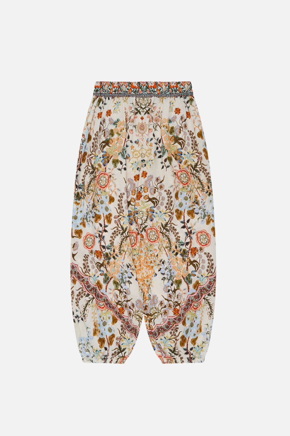 The CAMILLA KIDS RELAXED BEACH PANT WITH POCKETS 12-14 IN HONOUR OF HEIRLOOMS in our  print.