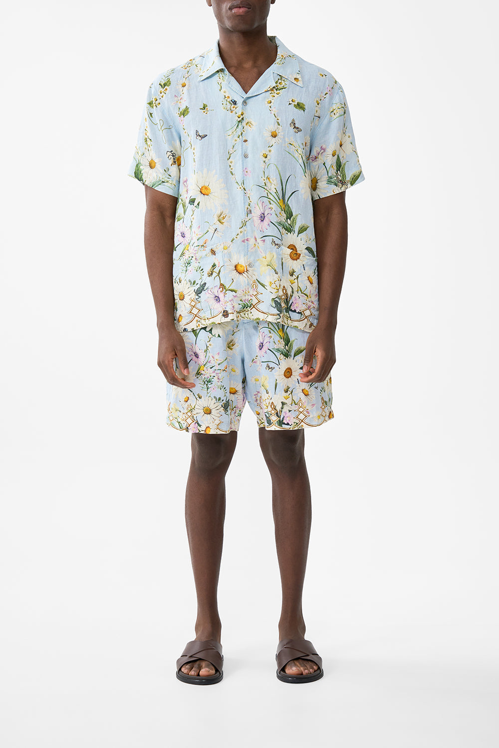 The CAMILLA SHORT SLEEVE CABANA SHIRT FLORAL FREEFALL in our FLORAL FREEFALL print.