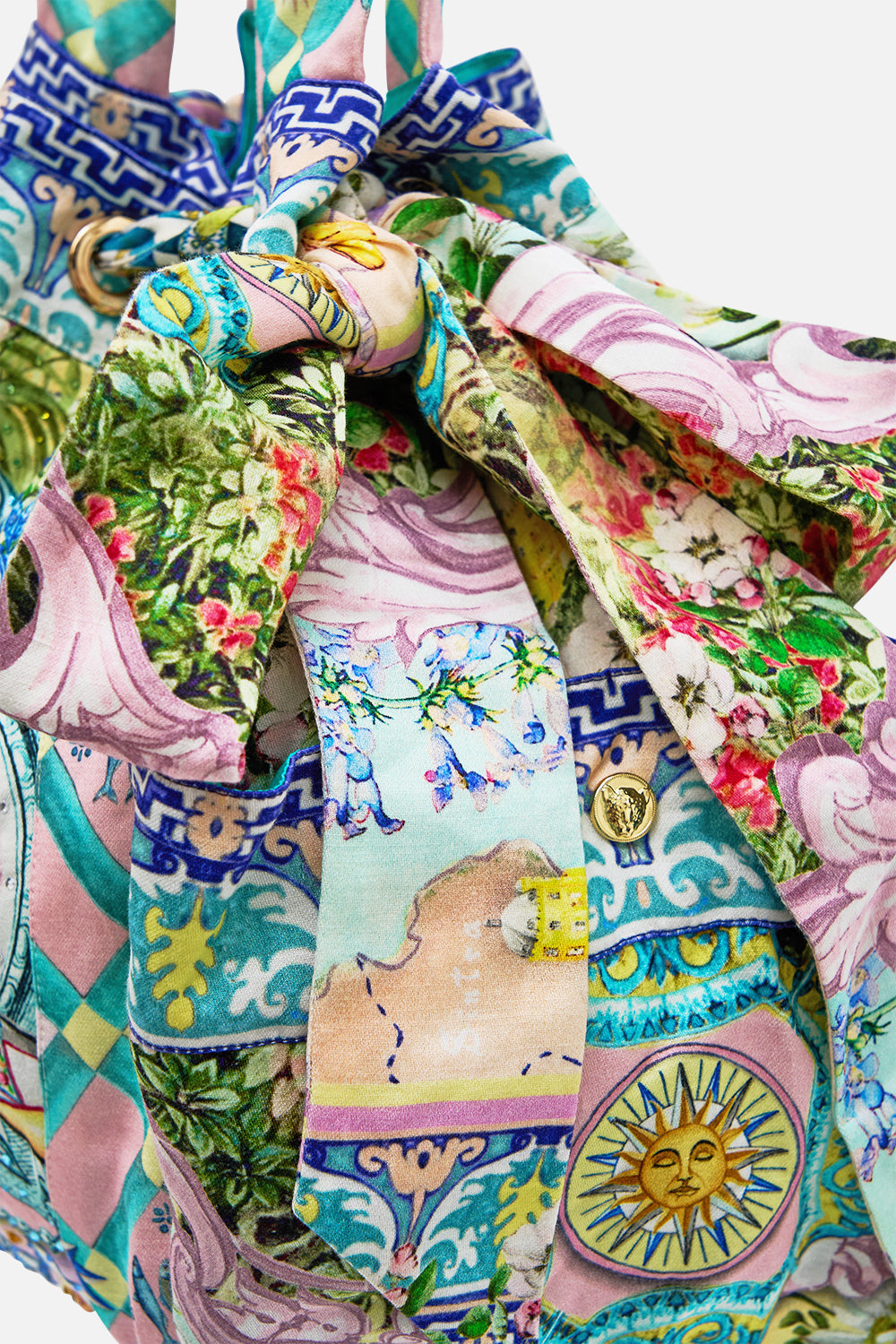 The CAMILLA Drawstring Bow Beach Bag in our Just Coasting print.