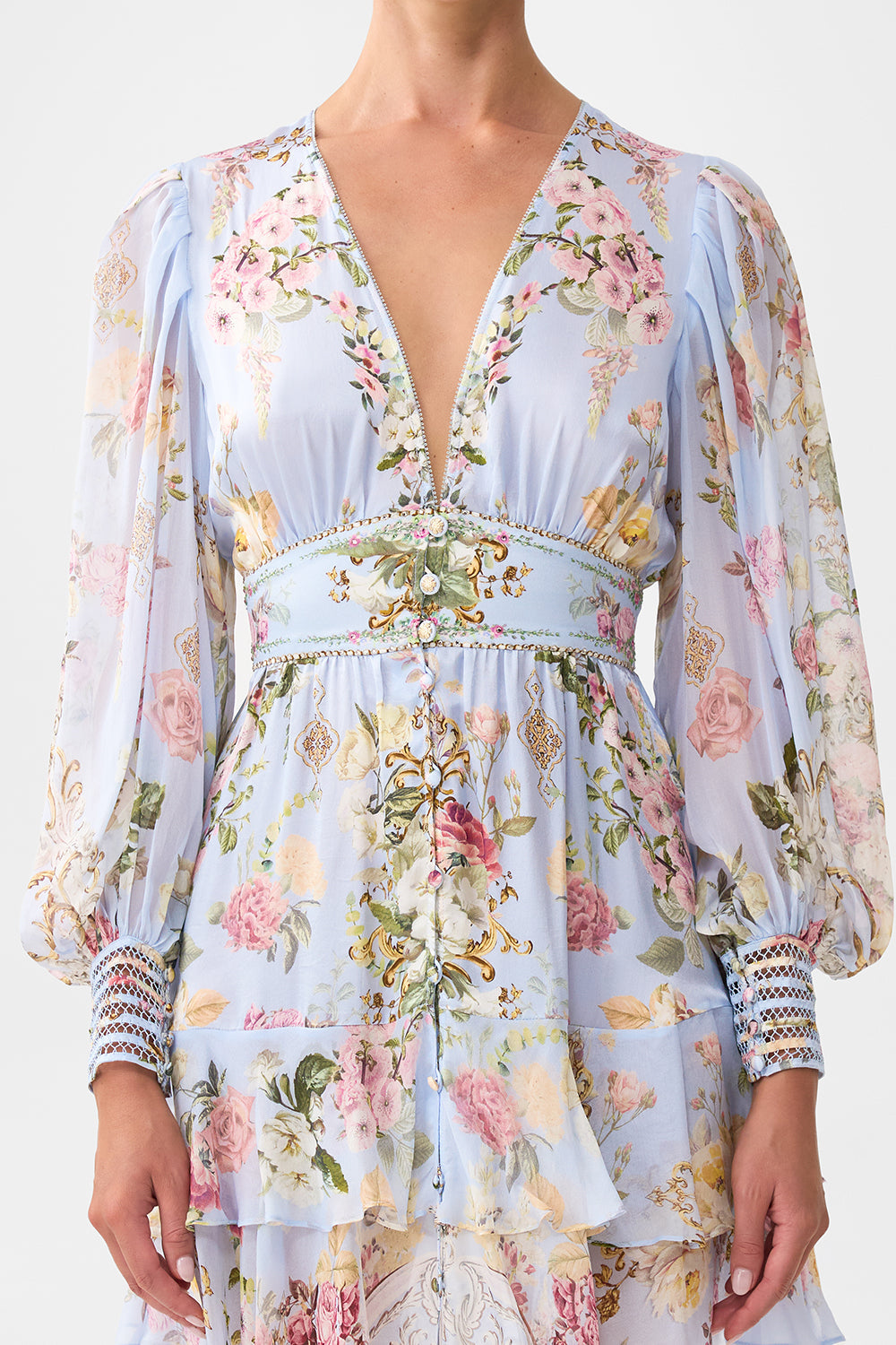 VESTIDO CON VOLANTES ABOTONADO TILED IN TIME