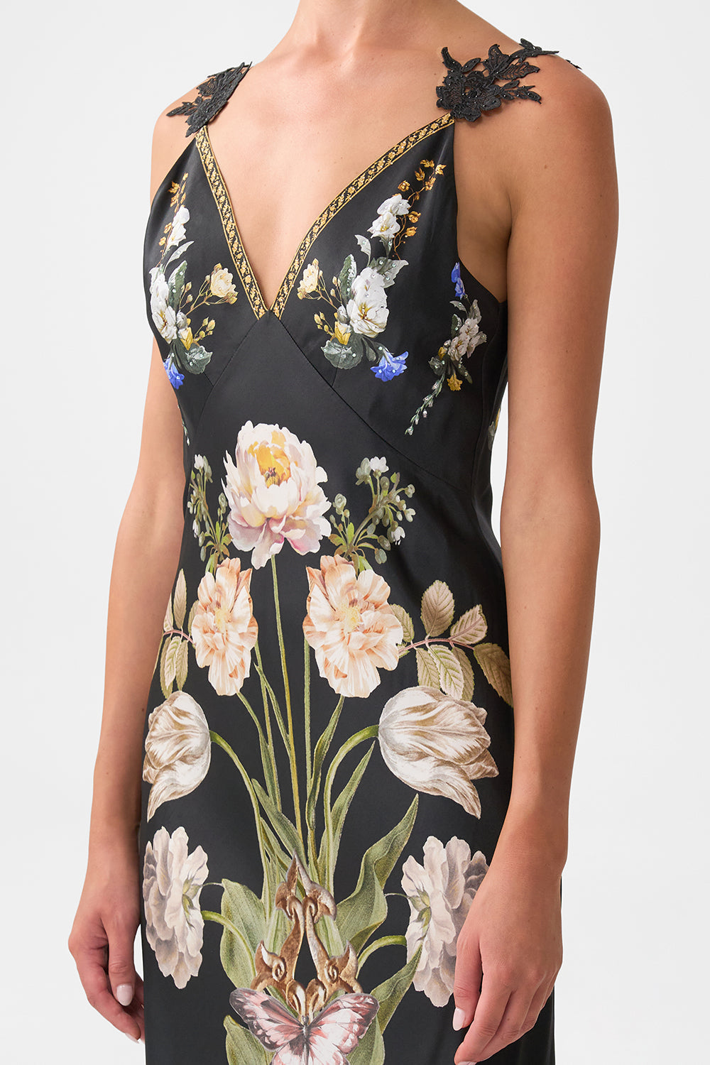 VESTIDO LENCERO LARGO AL BIES CUELLO EN V ELEGANCIA OTOMANA