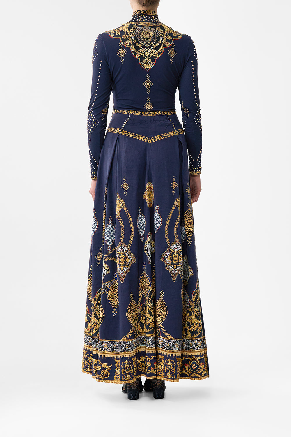 The CAMILLA jersey turtleneck from our print the imperial gate, back model view
