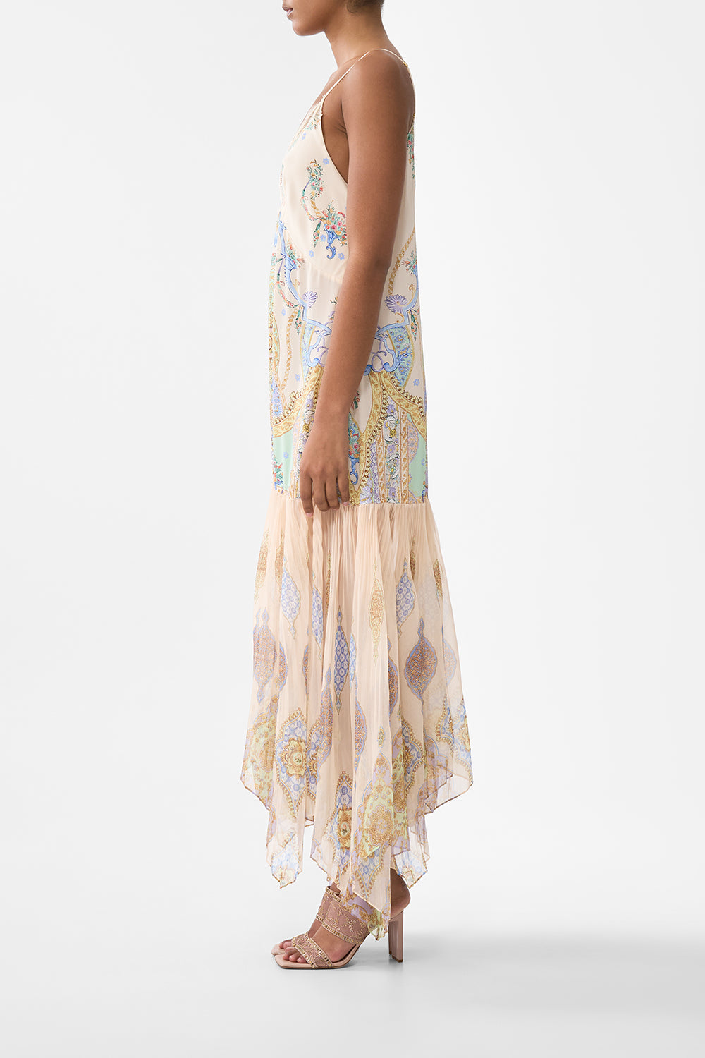 その他 Camila The Botanical Utopia Ruffle Hem Halter Dress | CAMILLA US