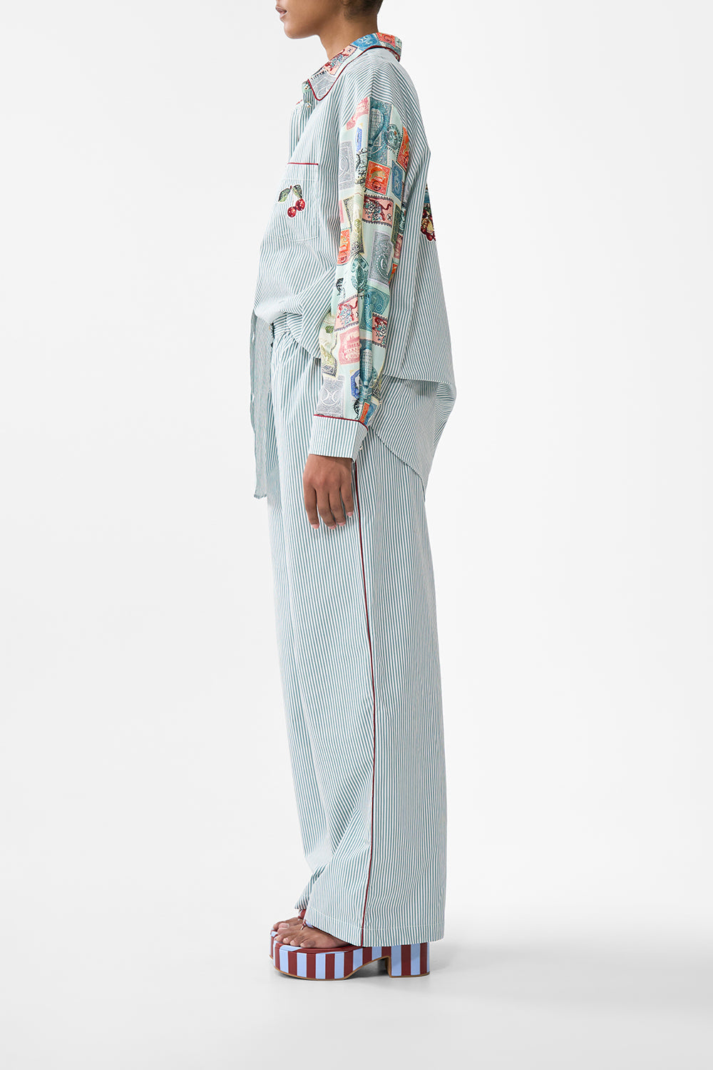 PANTALÓN DE ESTAR POR CASA CON BOTONES DELANTEROS CON AMOR DESDE TURQUÍA