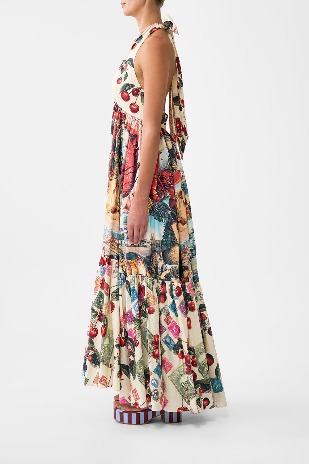 VESTIDO HALTER CON VOLANTES NOTAS DEL VIAJE