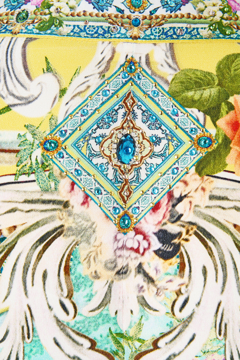 KIMONO CORTO ENVOLVENTE CUENTOS DEL PALACIO DE TOPKAPI