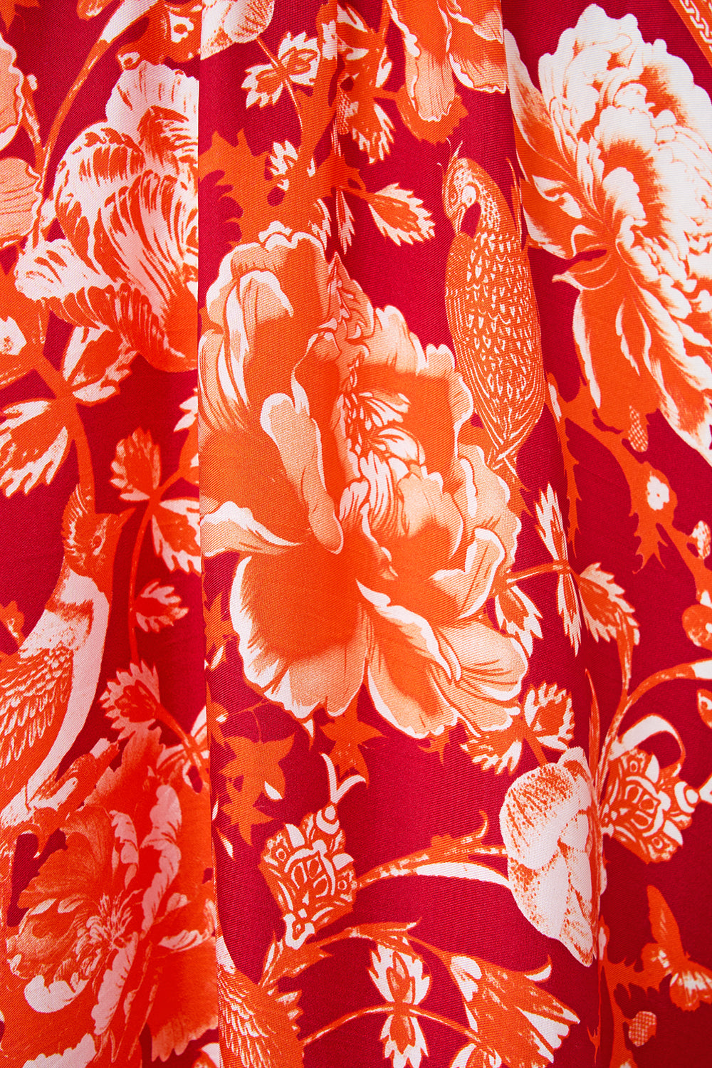 The CAMILLA WAISTED DRESS WITH HEM RUFFLE TILES OF TÜRKIYE in our  print.