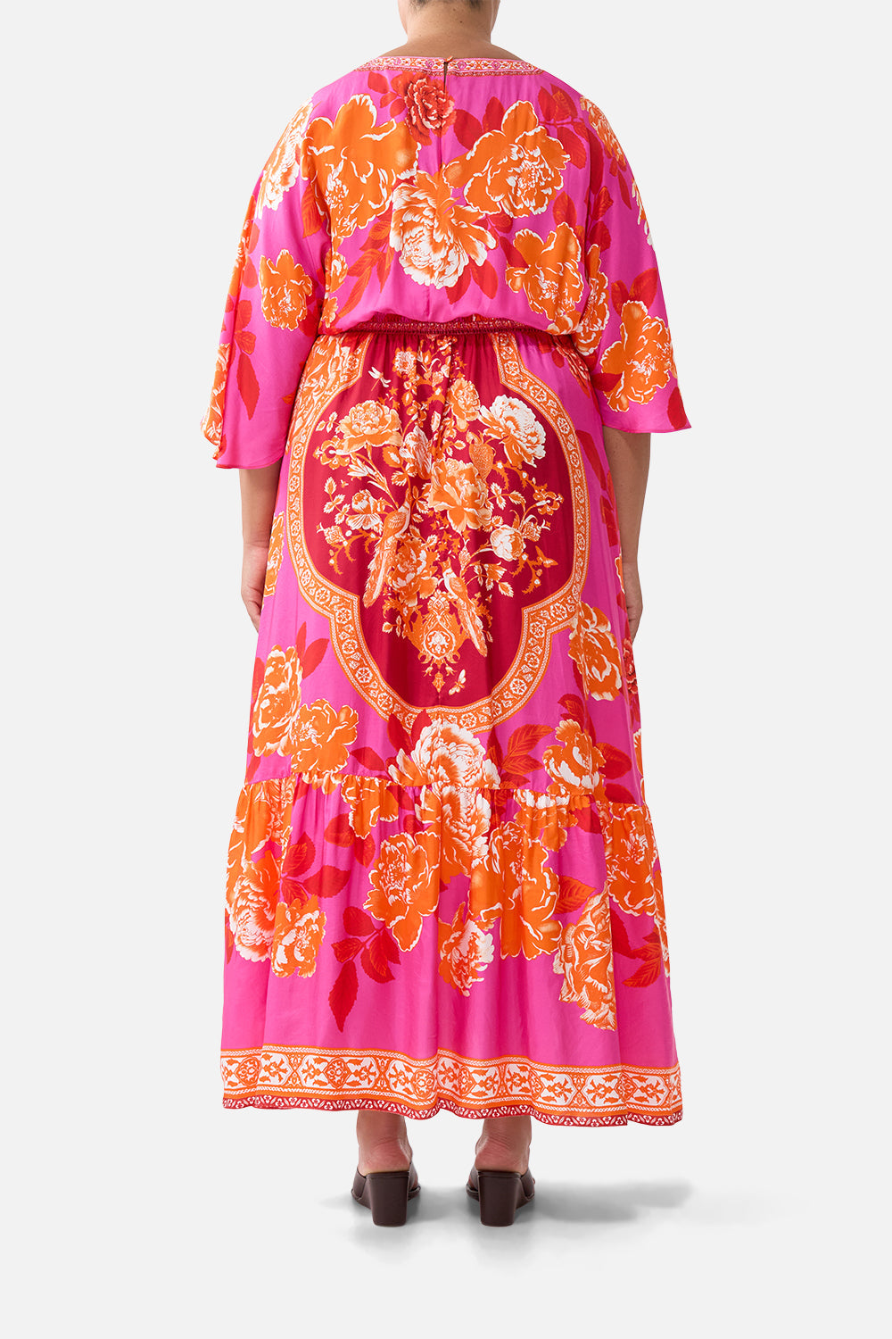 The CAMILLA waisted dress with hem ruffle from our print tiles of Türkiye