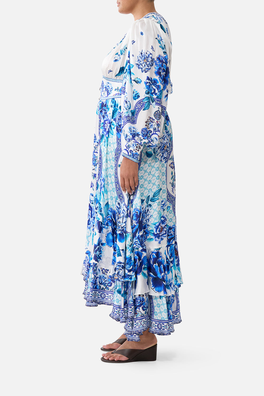 The CAMILLA LONG BUTTON FRONT DRESS A CERAMIC GARDEN in our  print.