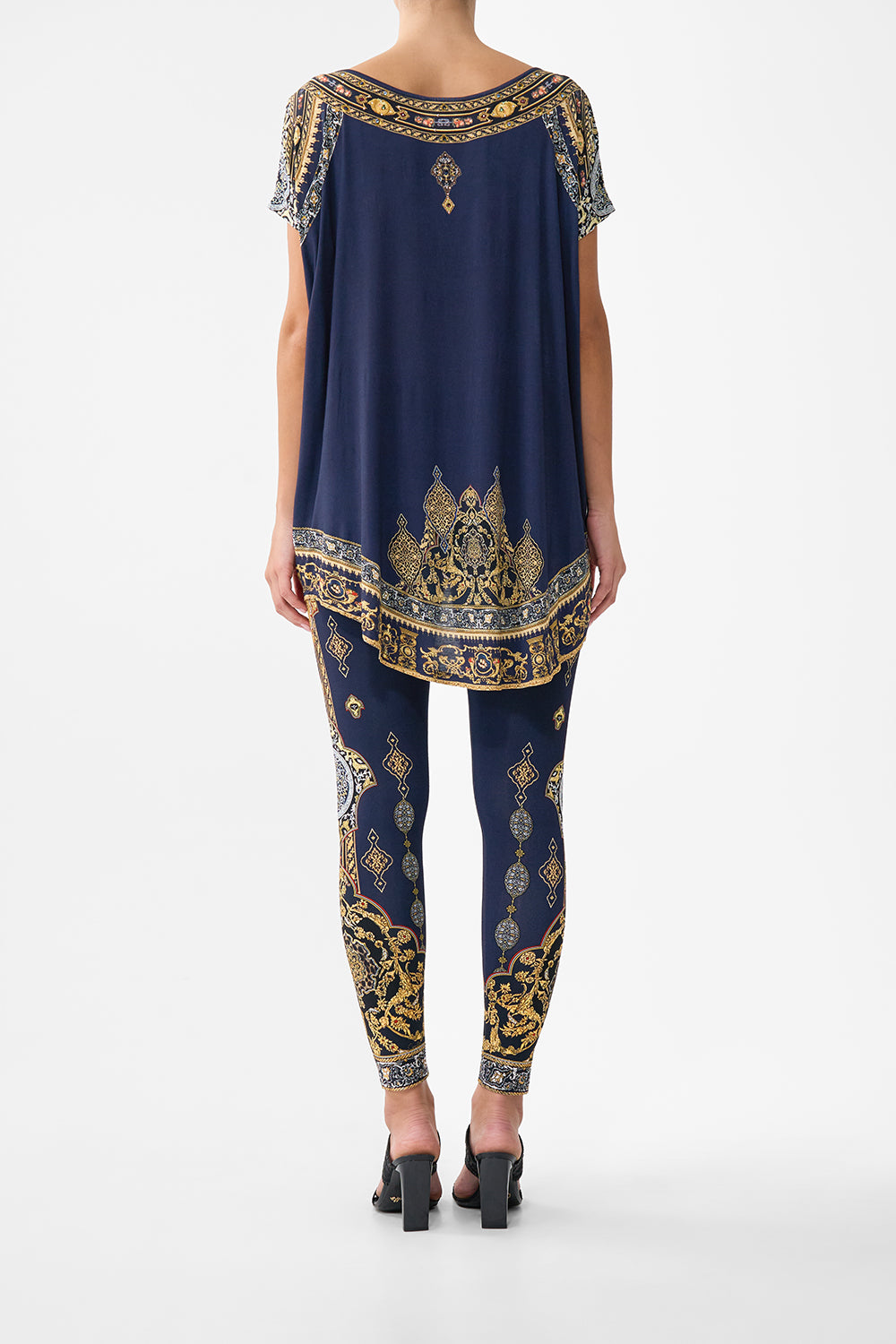 LOOSE FIT TEE THE IMPERIAL GATE