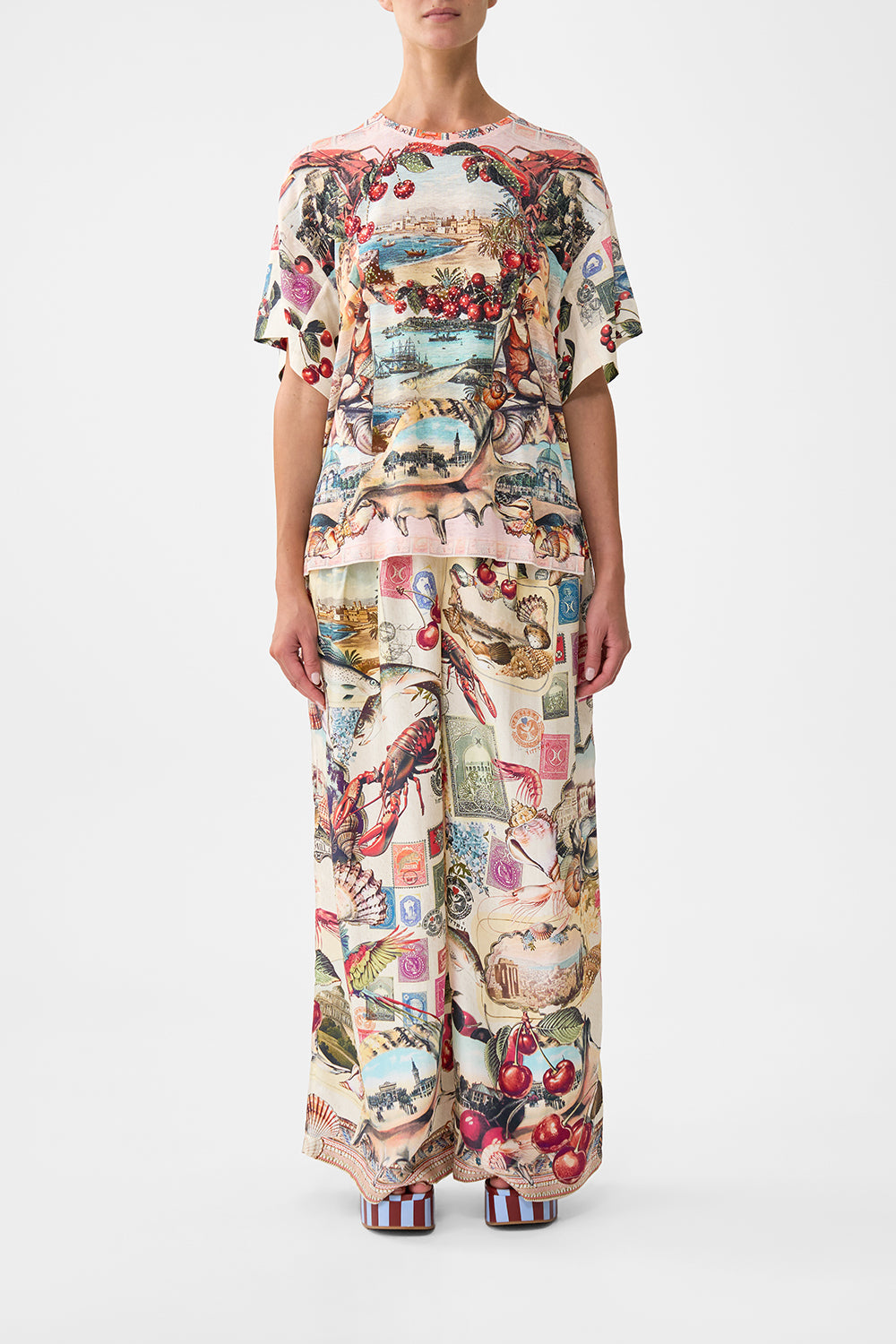 The CAMILLA panelled side split tee from our print notes from the road