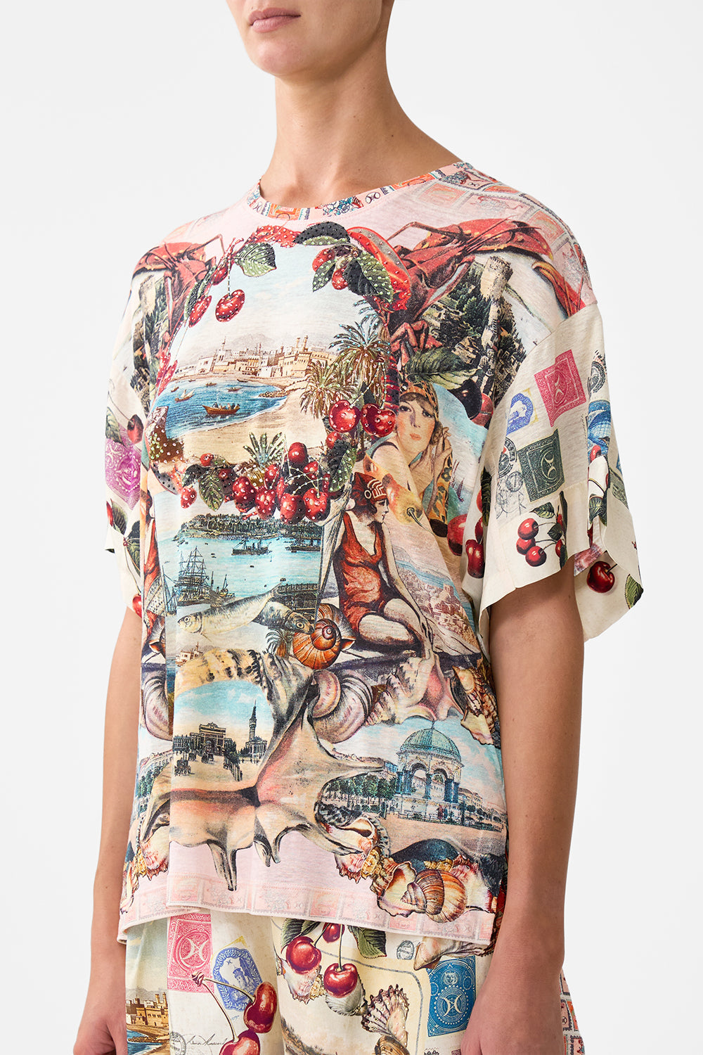 The CAMILLA panelled side split tee from our print notes from the road