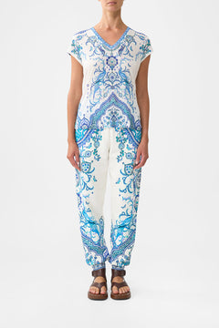 V NECK FITTED TEE ISNIK LULLABY