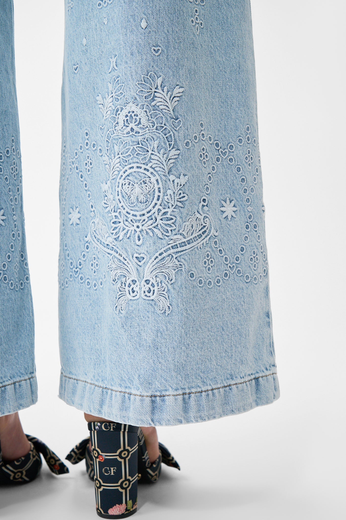 The Denim Luna Kitsch Stitch High Rise Wide Leg Jean | CAMILLA US