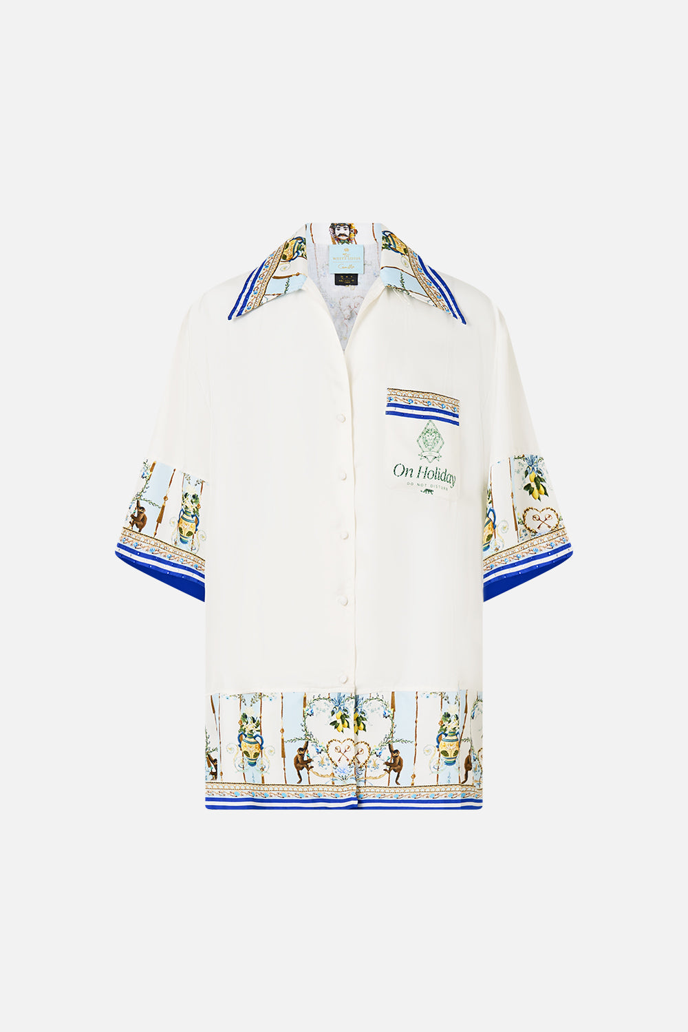 CAMISA ANCHA CON LA VENUS DE BOLSILLO EN UNA VESPA