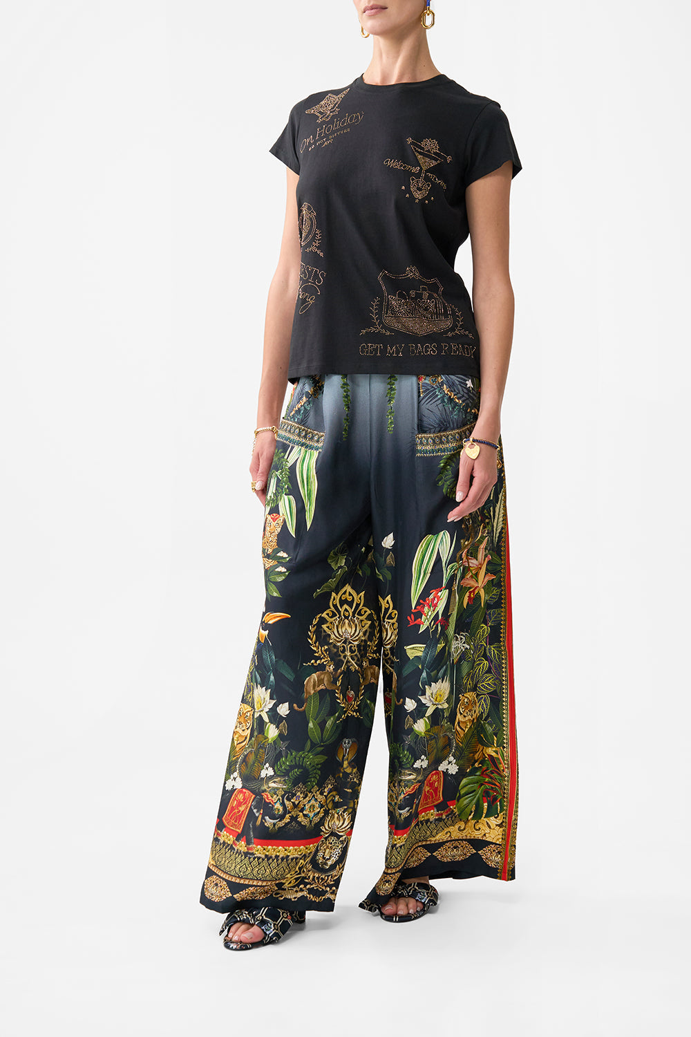 SLIM FIT ROUND NECK T-SHIRT READY FOR MY WELCOME DRINK