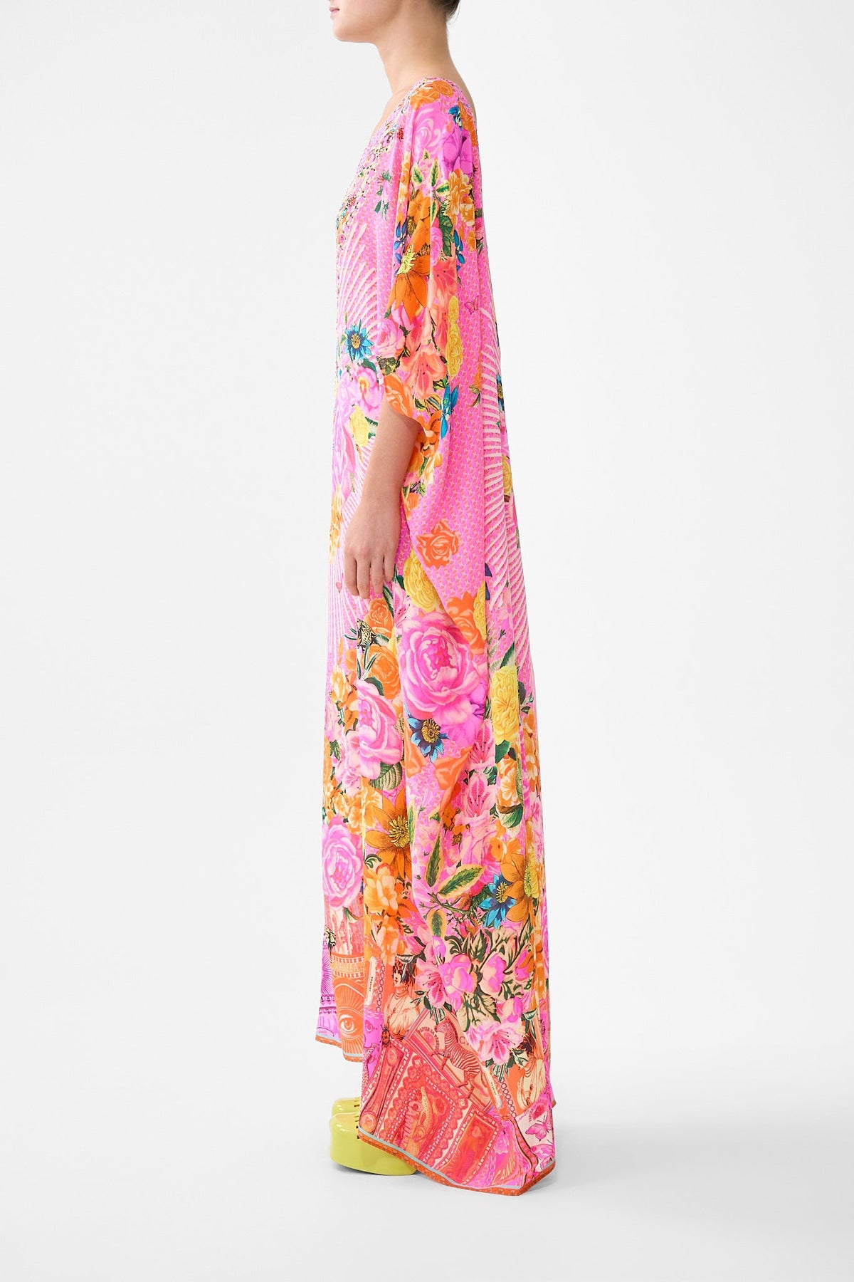 ROUND NECK KAFTAN ILLUSTRATION NATION