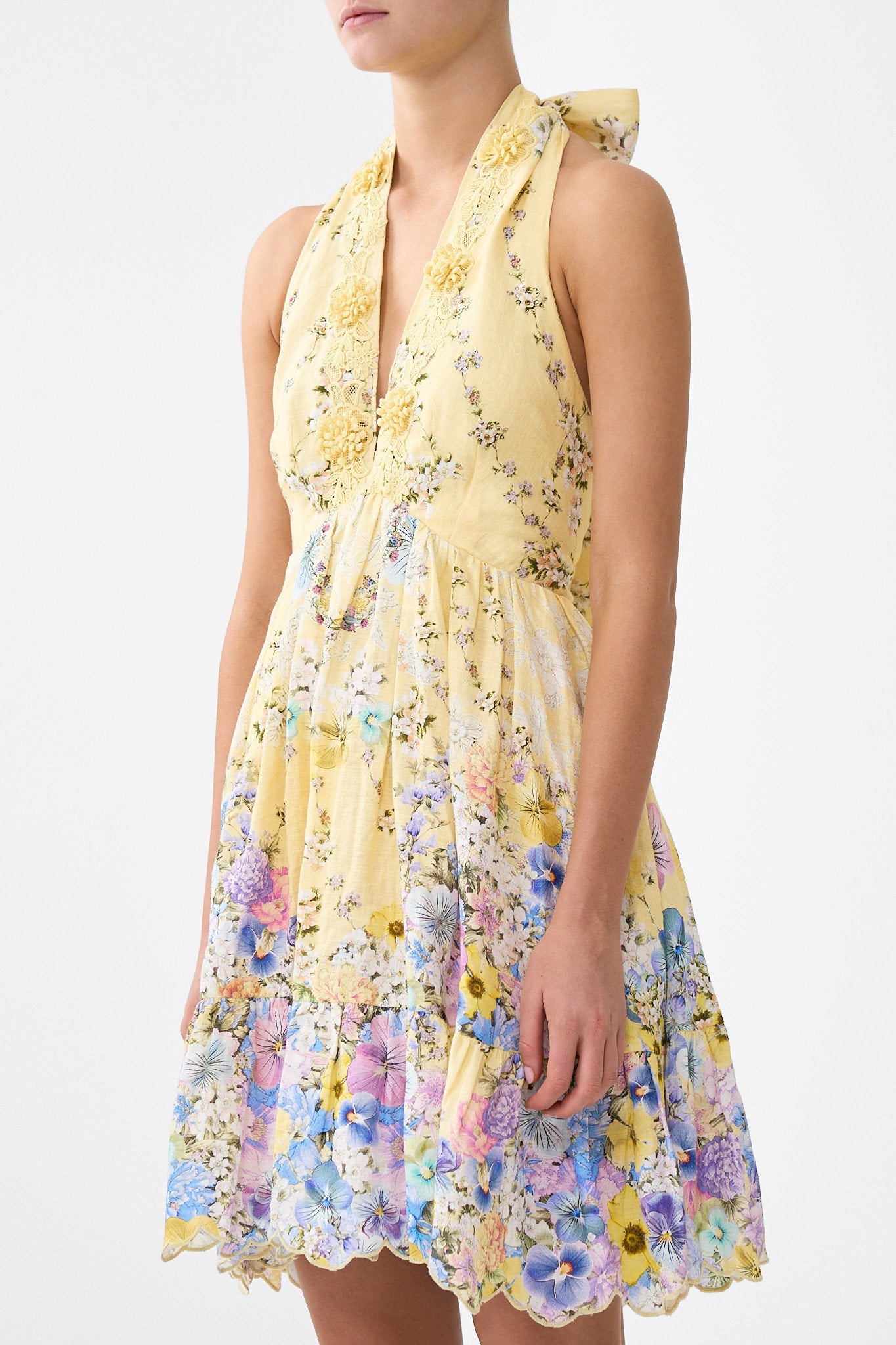 MINIVESTIDO CORTO HALTE CON VOLANTES DARLING BUDS
