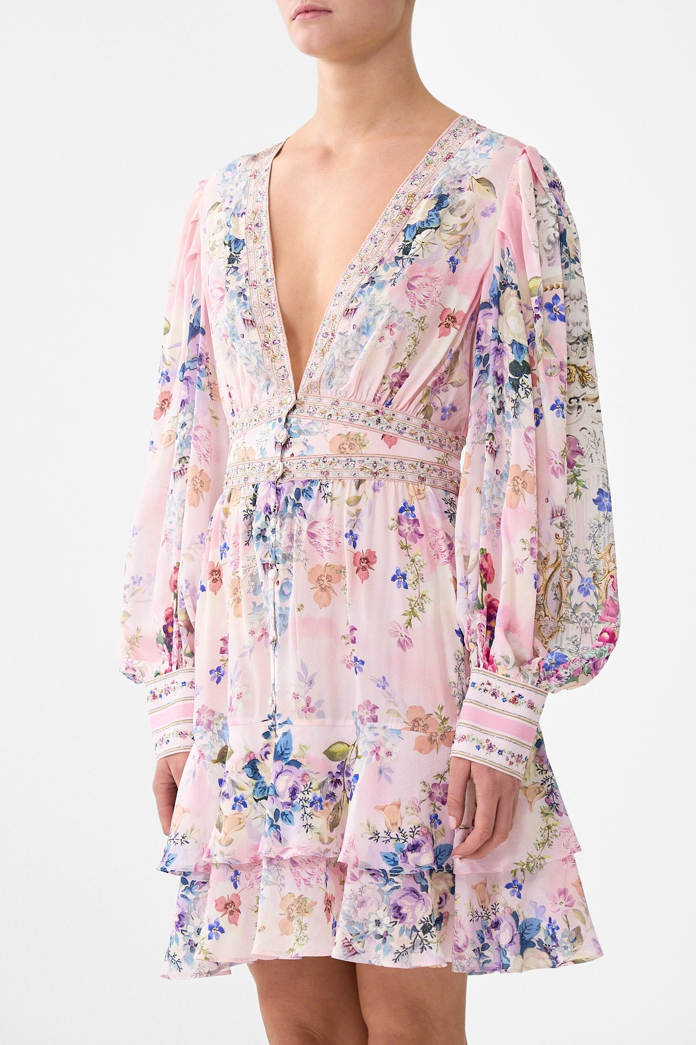 VESTIDO CON VOLANTES ABOTONADO EN COLORES PASTELES PALACIEGOS
