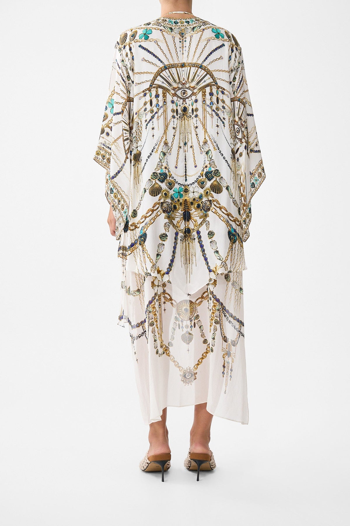 The CAMILLA kimono with long underlayer from our print chain gang