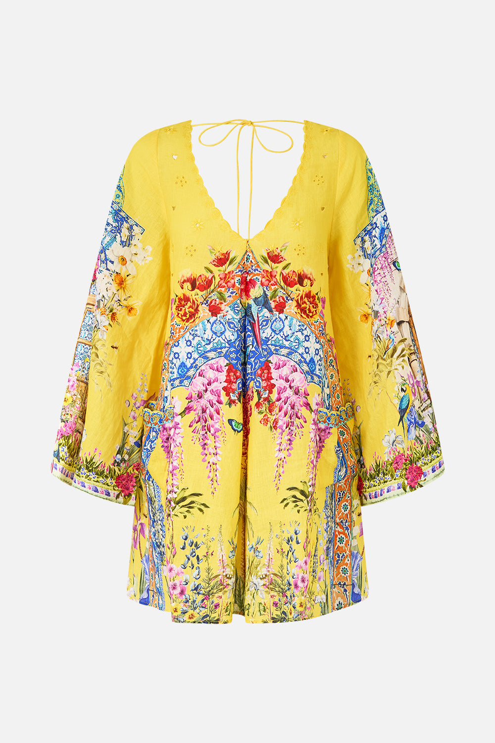 The CAMILLA POCKET DRESS WITH LOW BACK & WIDE SLEEVES SULTANAHMET SUMMER in our  print.