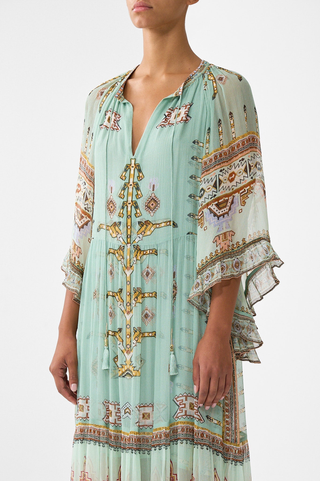 WIDE SLEEVE GATHERED DRESS LEGEND HAS IT