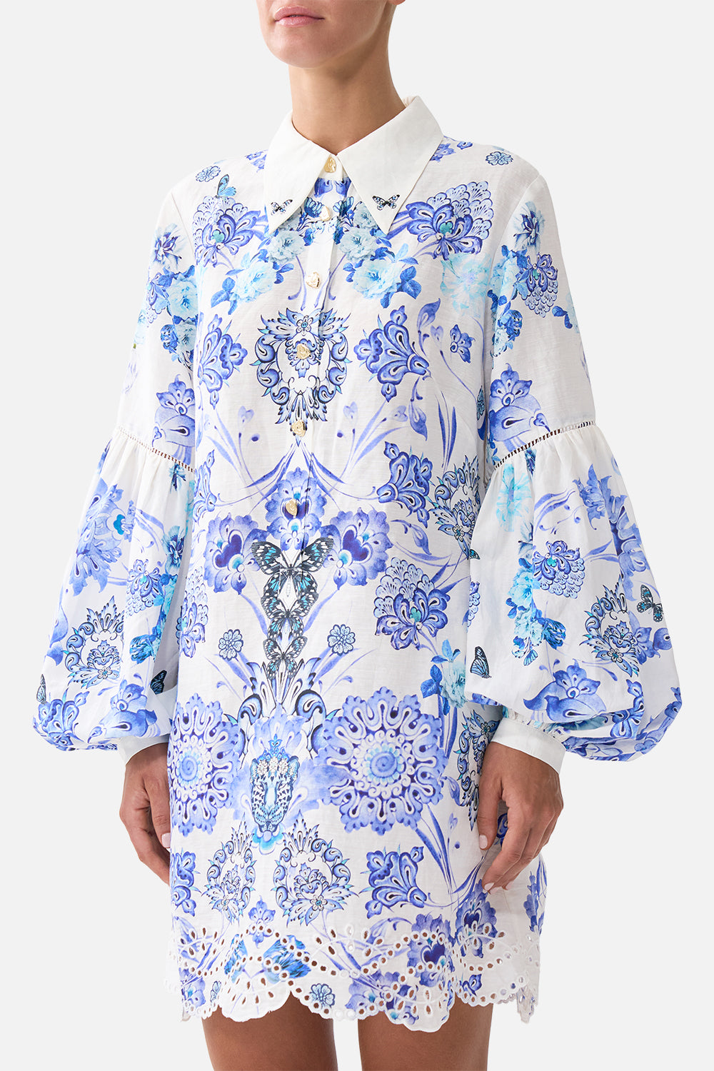 VESTIDO CAMISERO CON MANGA ABULLONADA TODO SOBRE EL ENCAJE