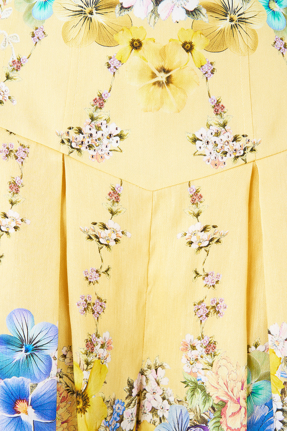 The CAMILLA corset waist short from our print darling buds