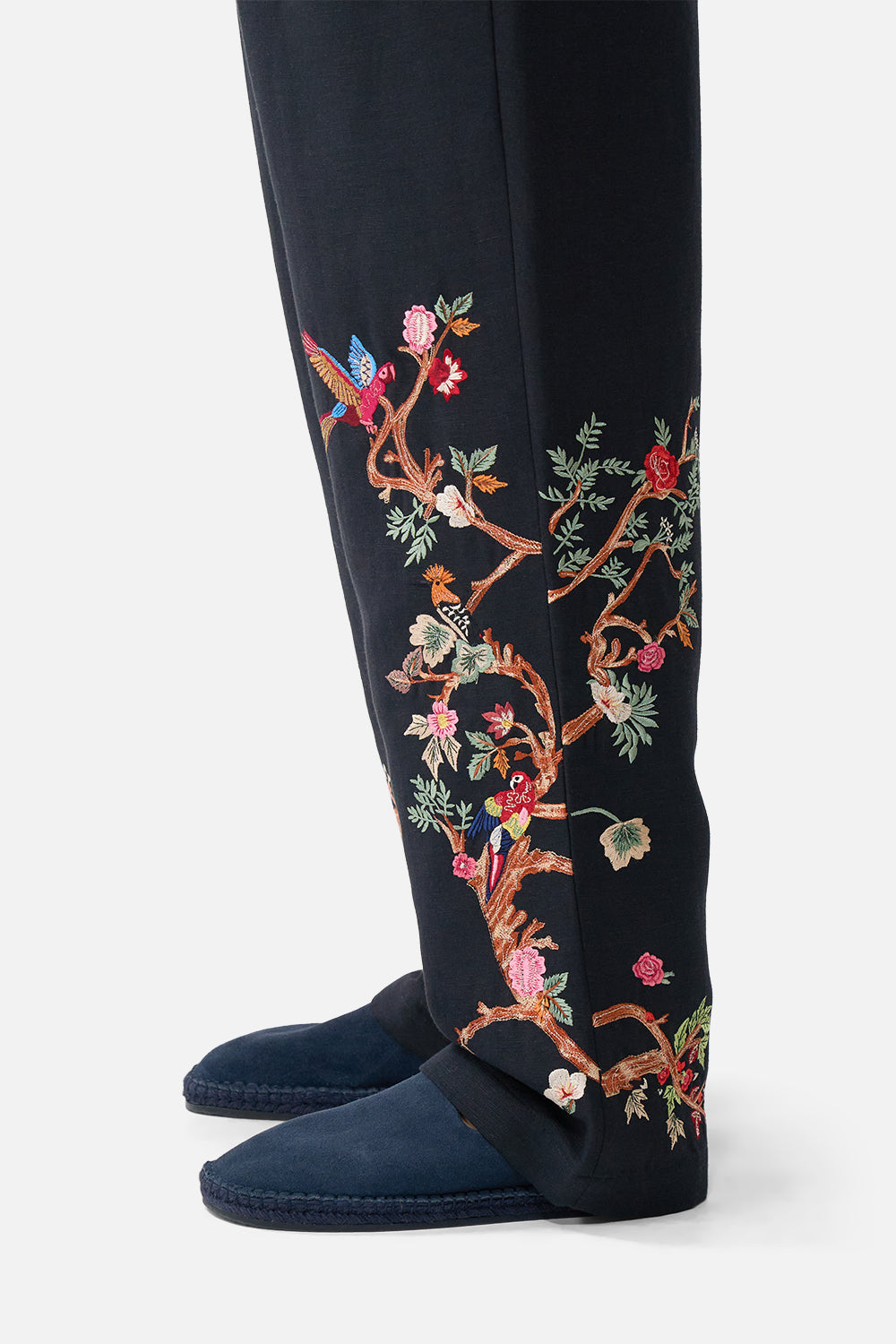 EMBROIDERED TAILORED LOUNGE PANT SULTANS AND QUEENS