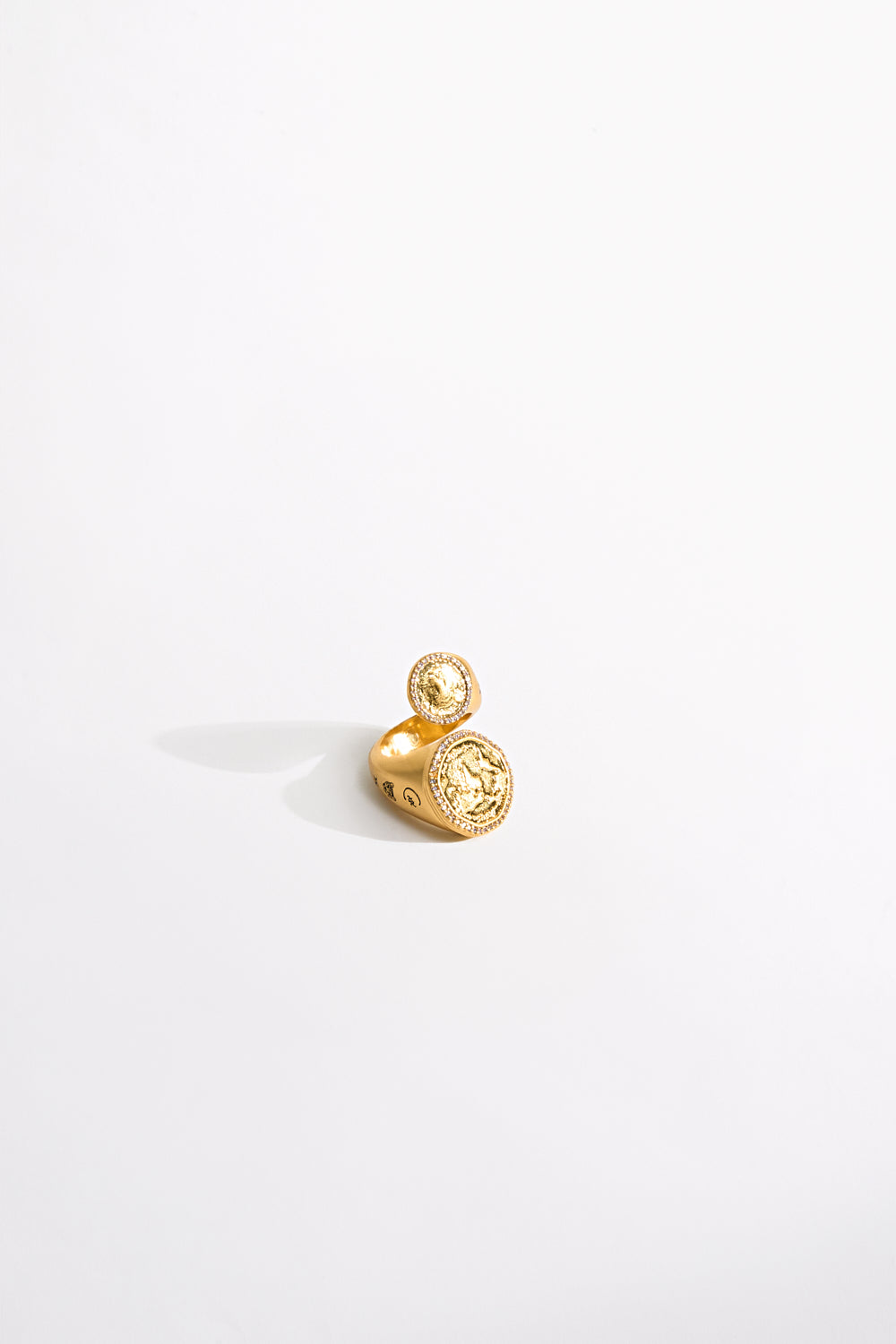 ANILLO GLITTERATI GYPSET DORADO