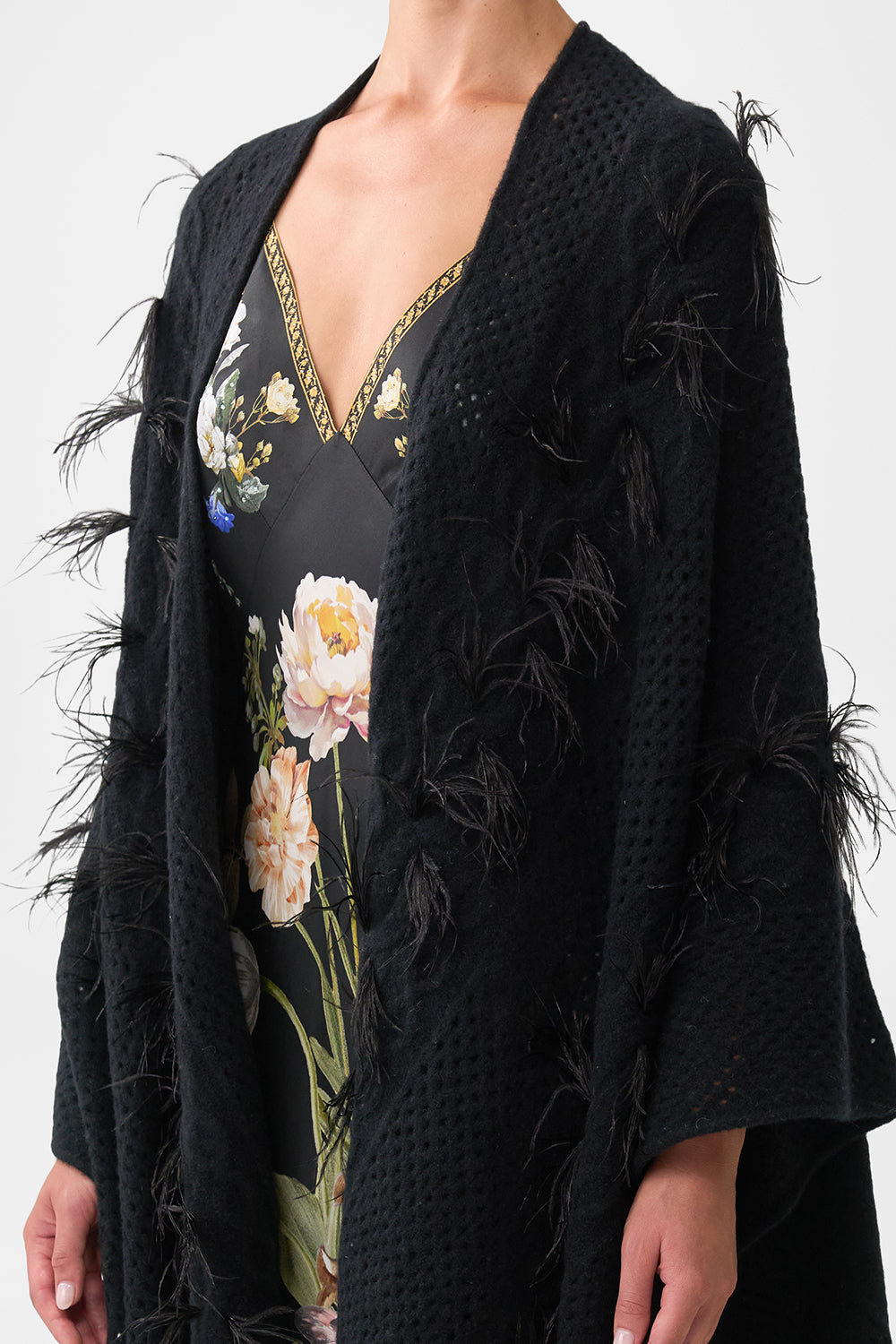 THROW OVER OTTOMAN ELEGANCE