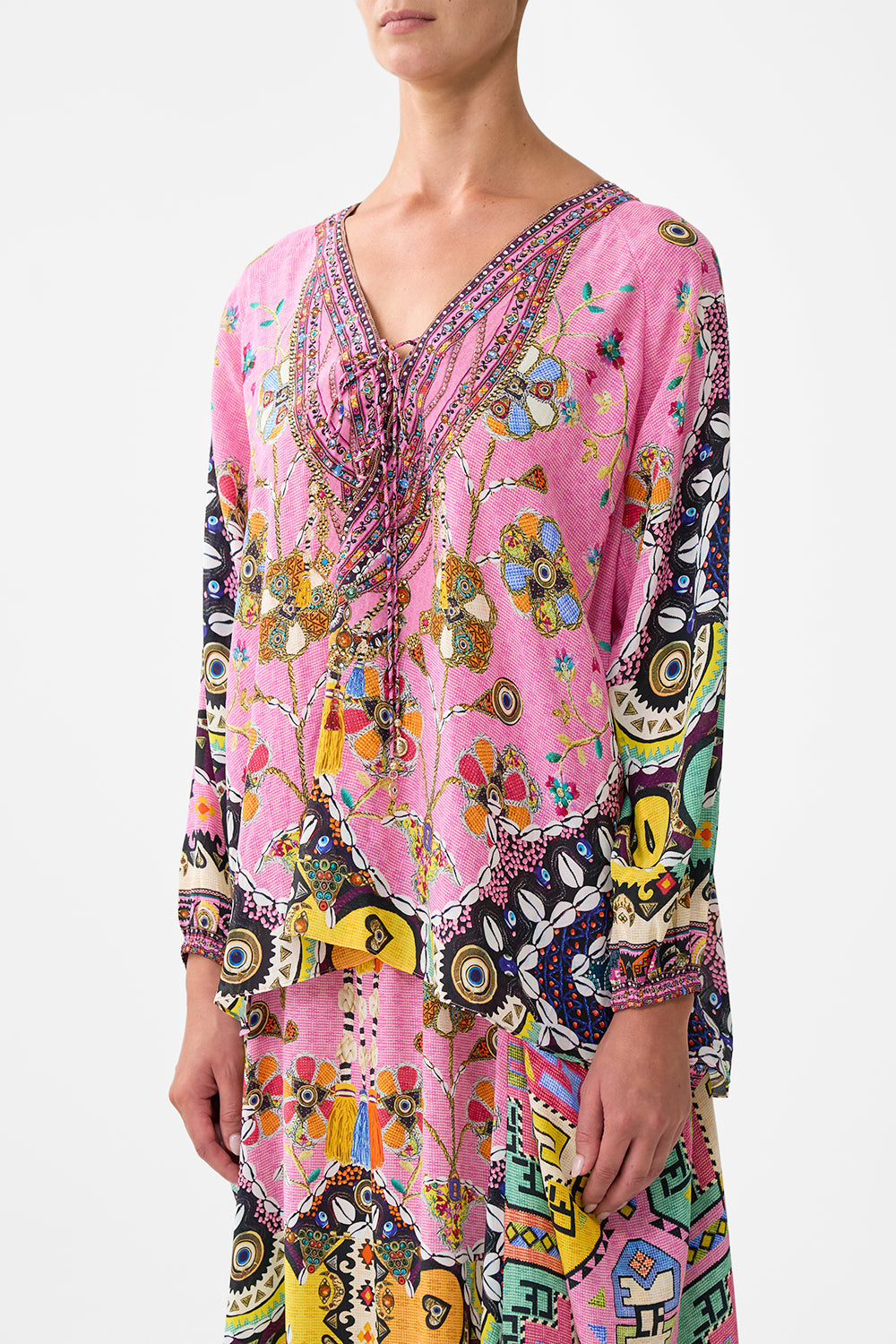 BLUSA CON CORDONES DE PATCHWORK PANORAMA