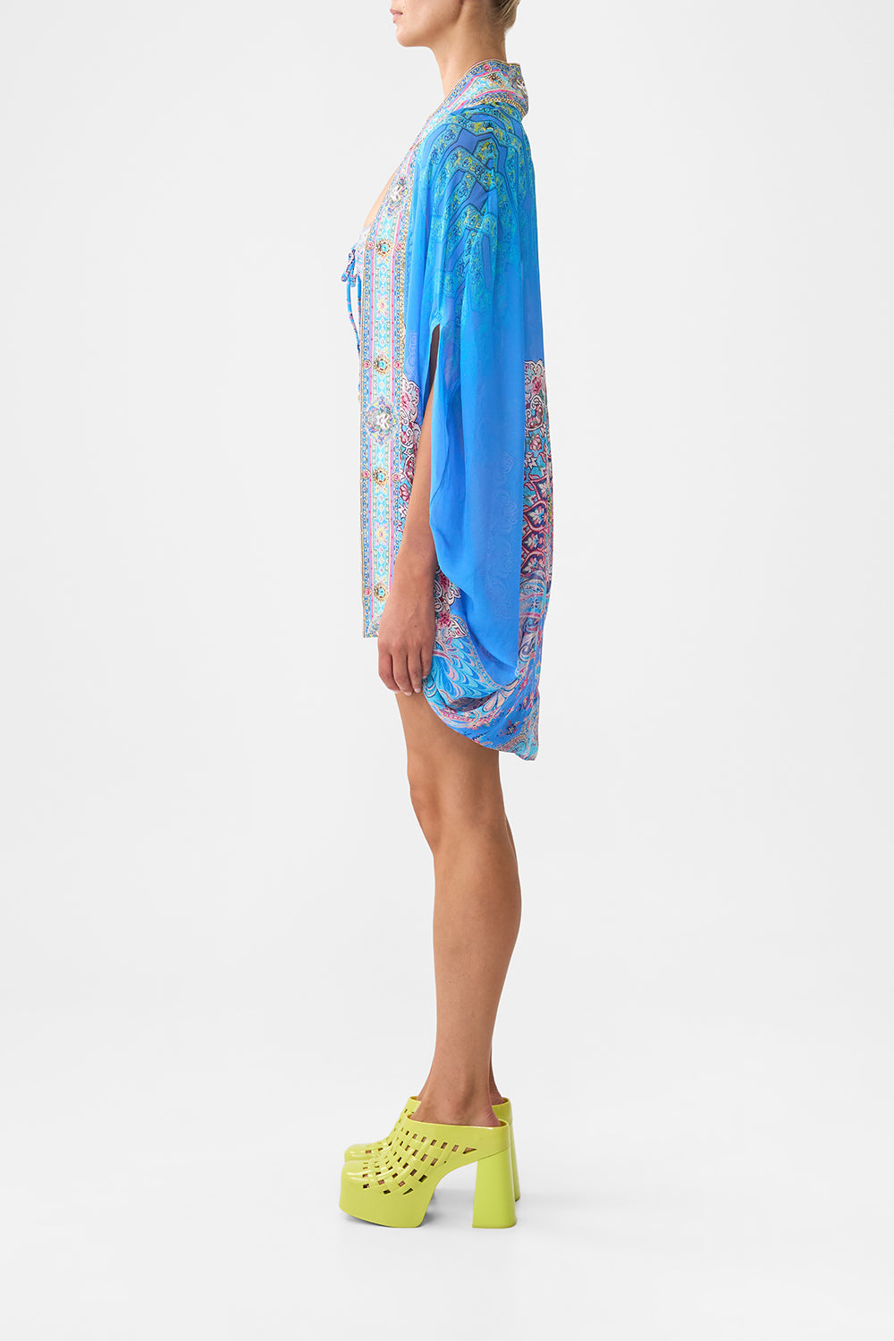 The CAMILLA OPEN FRONT CARDI CAPE FOOTSTEPS IN FOLKLORE in our  print.