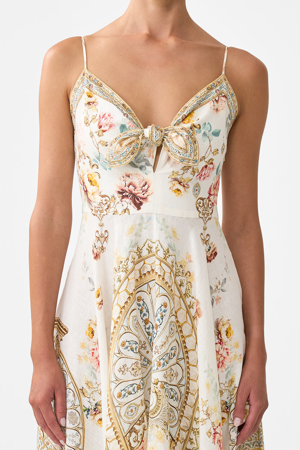 The CAMILLA long dress with tie front from our print Ottoman dynasty