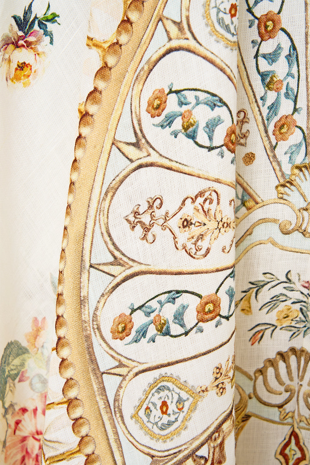The CAMILLA long dress with tie front from our print Ottoman dynasty