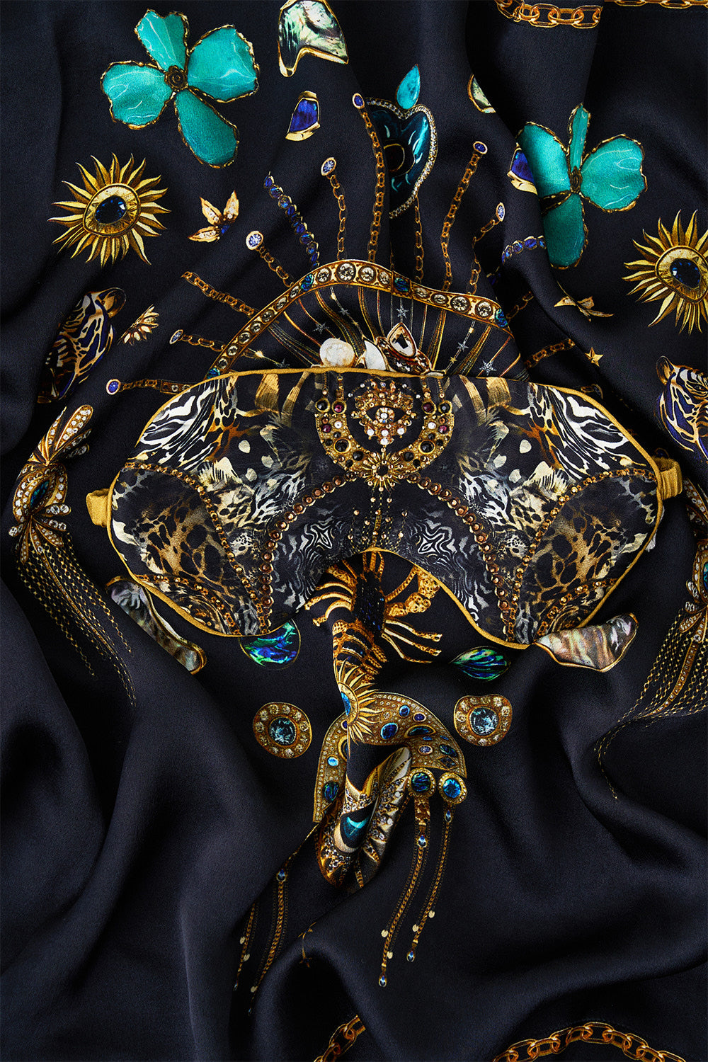The CAMILLA silk pillowcase and eye mask set from our print feline folklore