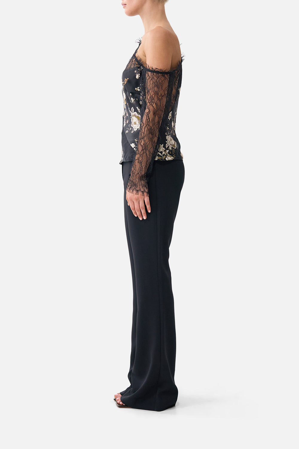 The CAMILLA lace splice one shoulder top in our print Flamenco Folklore. Side model view.