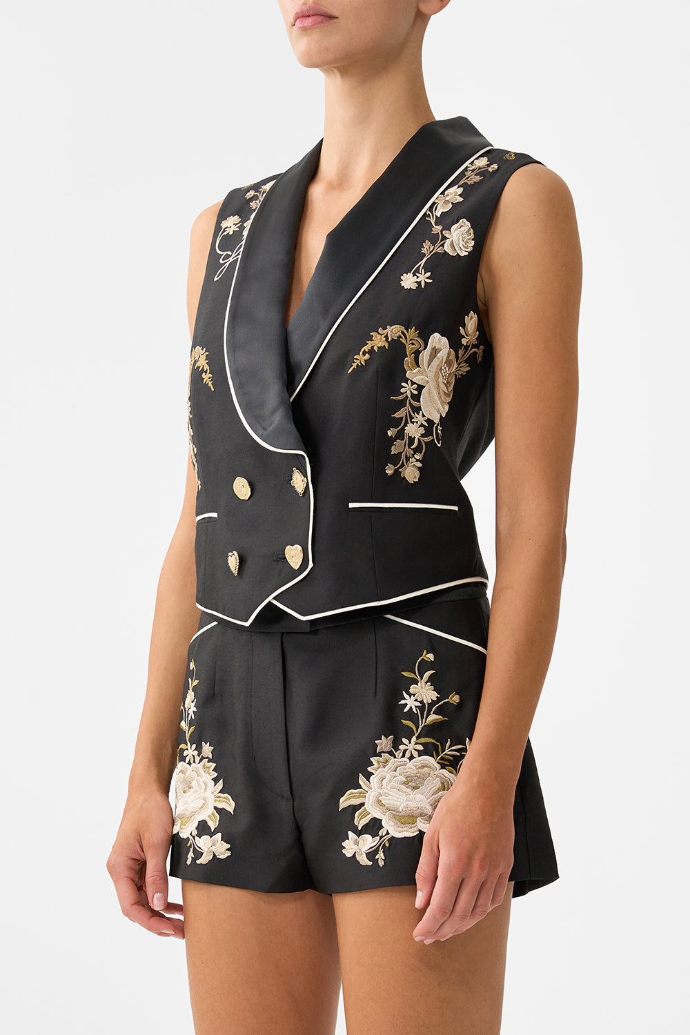 CHALECO CON BOTONES DELANTEROS FLAMENCO FOLCLÓRICO