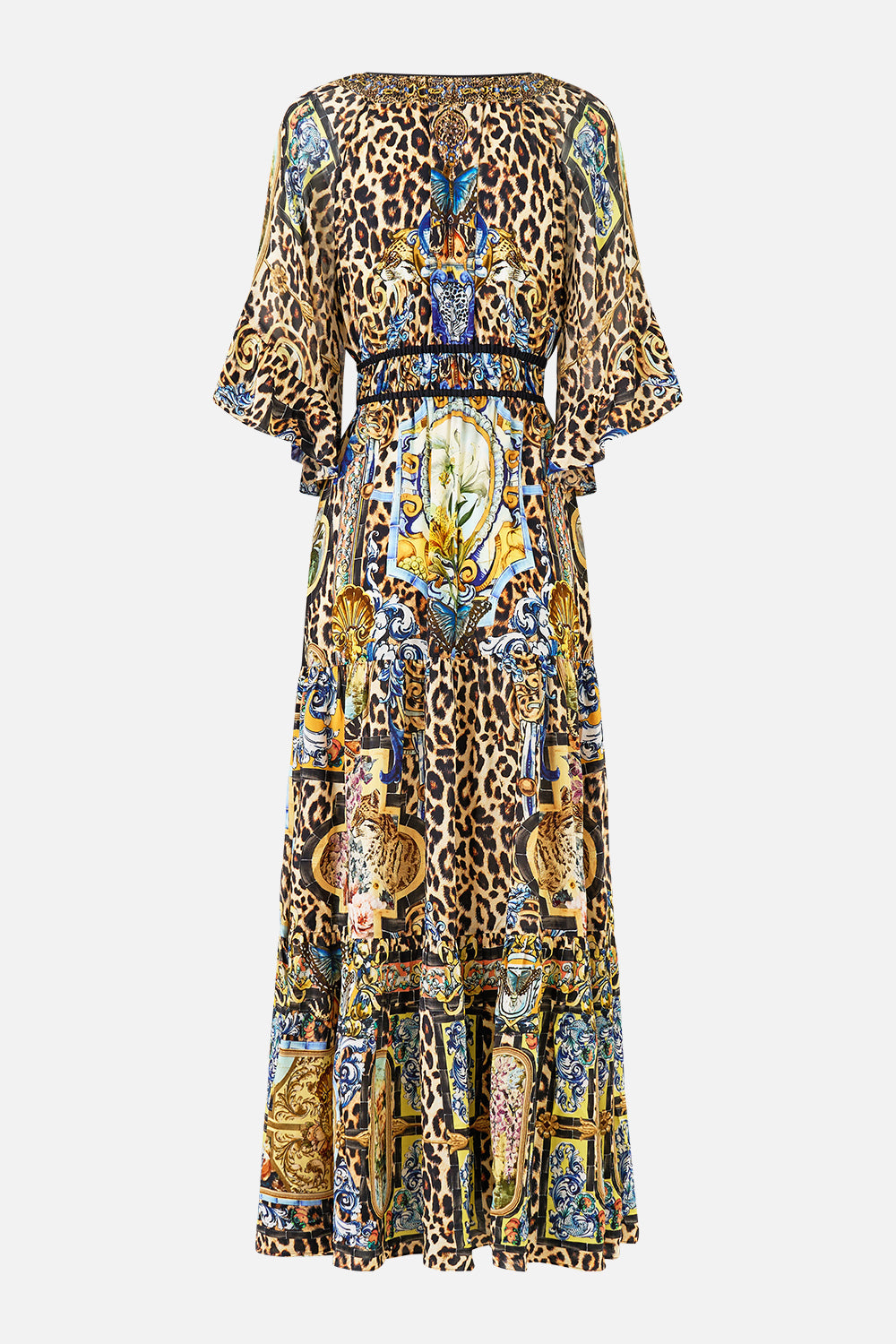 VESTIDO LARGO CON MANGAS DE VOLANTES ESTILO SEVILLANO