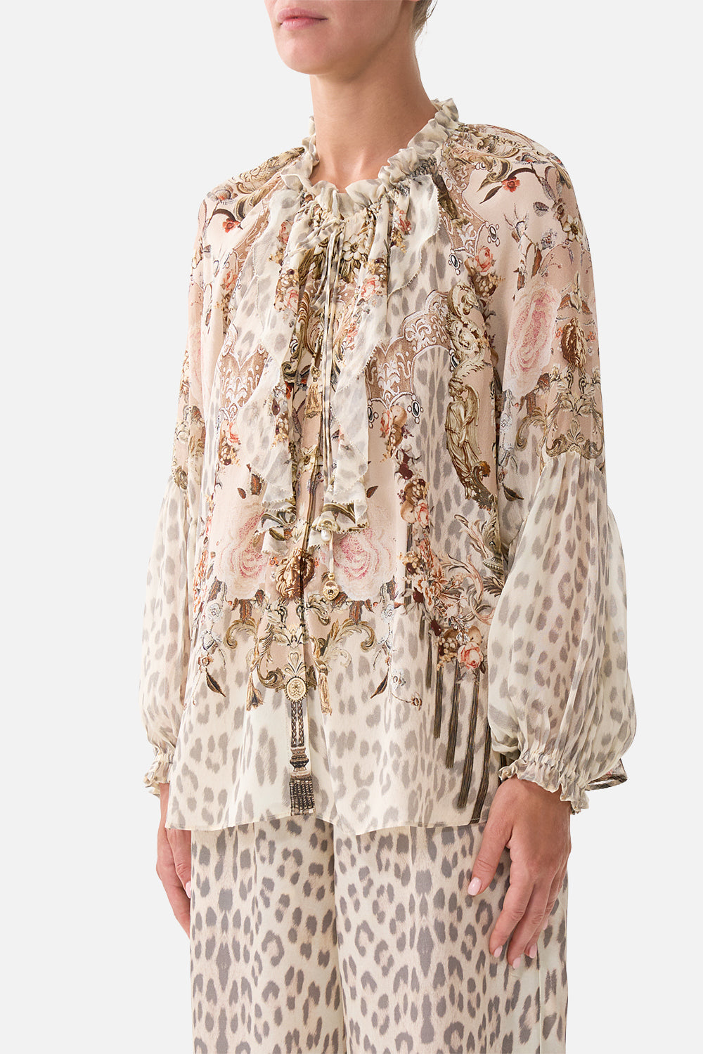 BLUSA RAGLÁN CON VOLANTE DELANTERO ARANJUEZ ANIMALIA