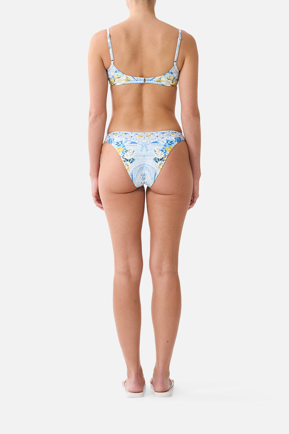 BRAGA DE BIKINI MINI DE CORTE NORMAL DE NADA GRANADA