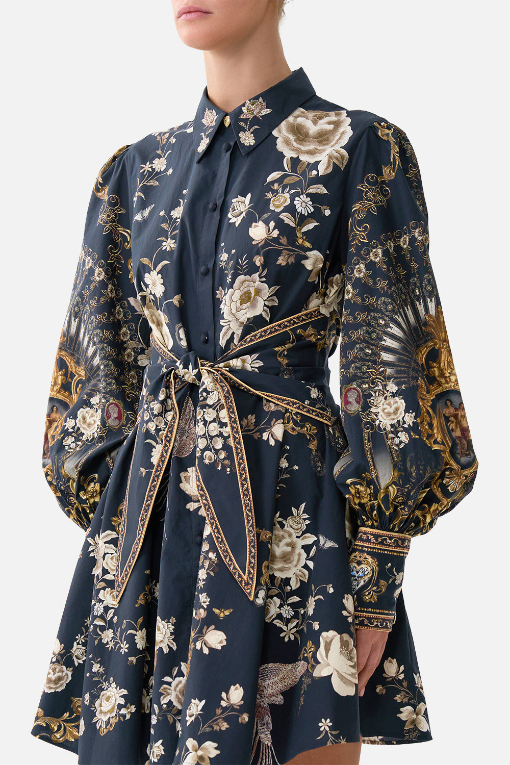 VESTIDO CAMISERO CORTO CON LAZO EN LA CINTURA FLAMENCO FOLCLÓRICO