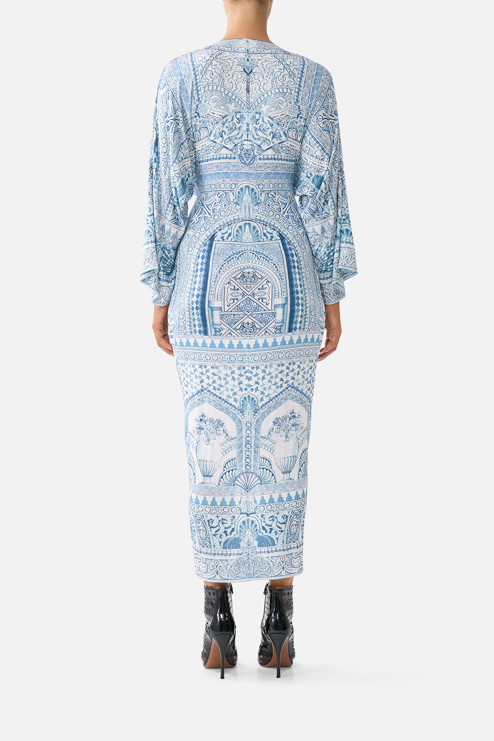 VESTIDO LARGO CON ABERTURA DELANTERA Y NUDO LA VIBRACIÓN DE LA ALHAMBRA